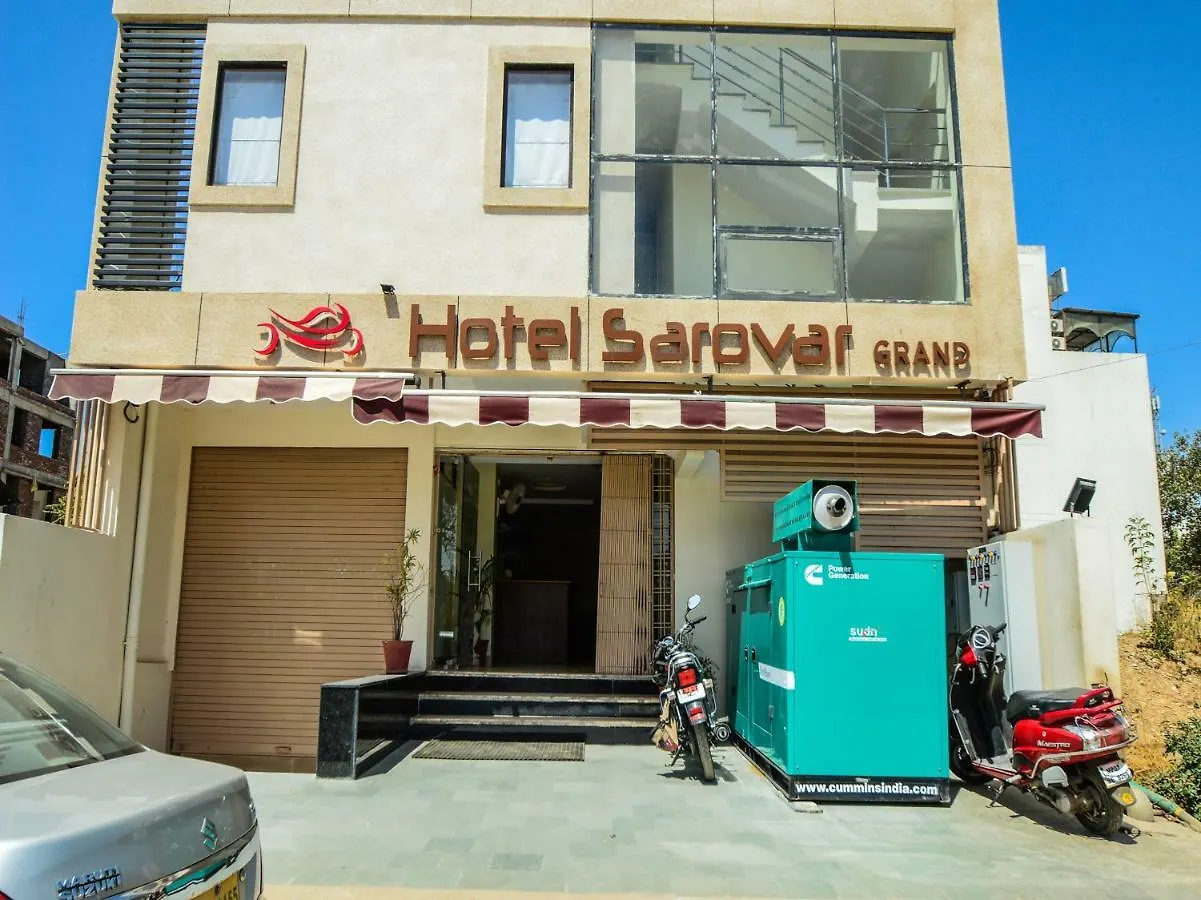 Capital O 35703 Hotel Sarovar Grand Udaipur