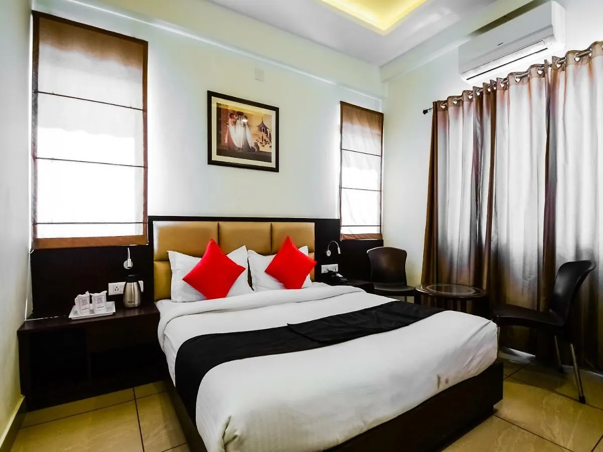 Capital O 35703 Hotel Sarovar Grand Udaipur